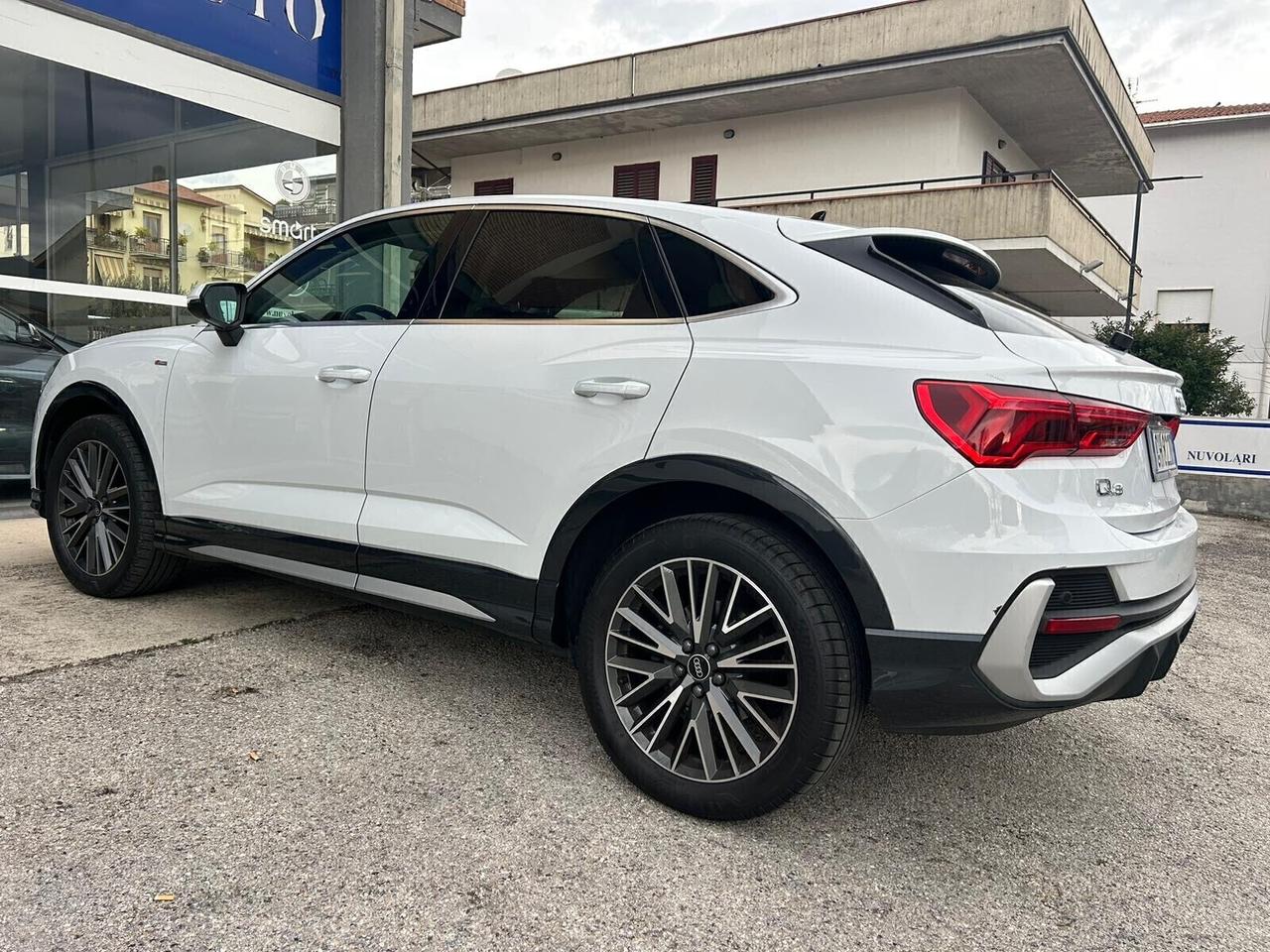 Audi Q3 Sportback 35 TDI S tronic line edition “70.000 Km”