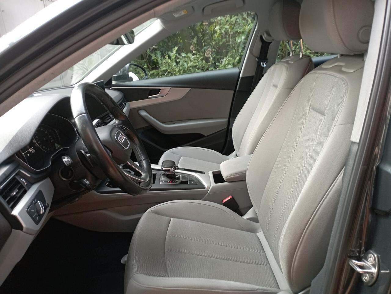 Audi 2.0 A4 35 TDI/163 CV S tronic Business