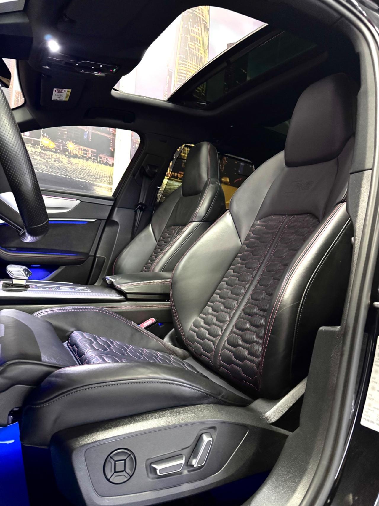 Audi RS6 V8 600 CV CERTIFICATA IVA INCLUSA TETTO CARBONCERAMICI OK PERMUTE