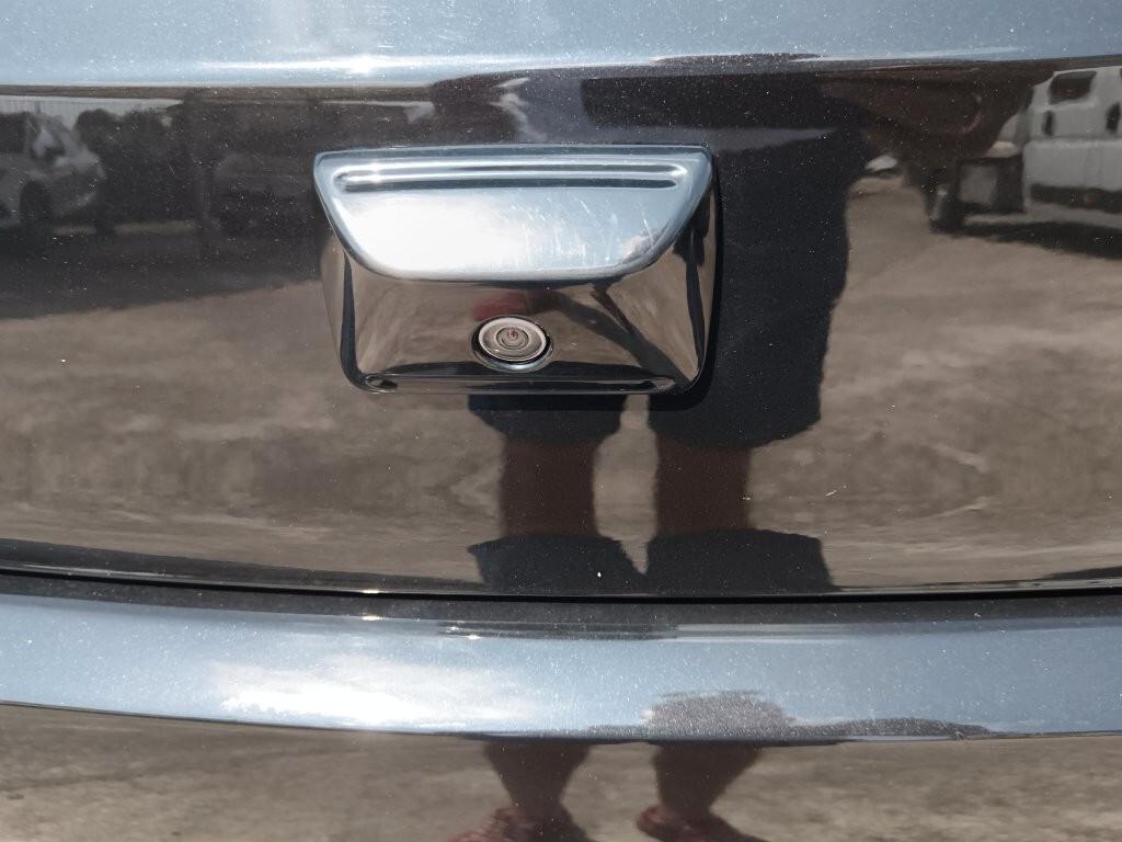Lancia Ypsilon 1.0 FireFly 5 porte S&S Hybrid Platino