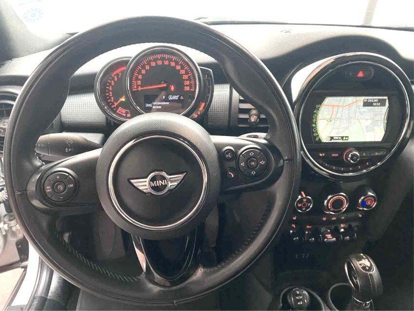 Mini 1.5 Cooper Hype Cabrio automatica navigatore