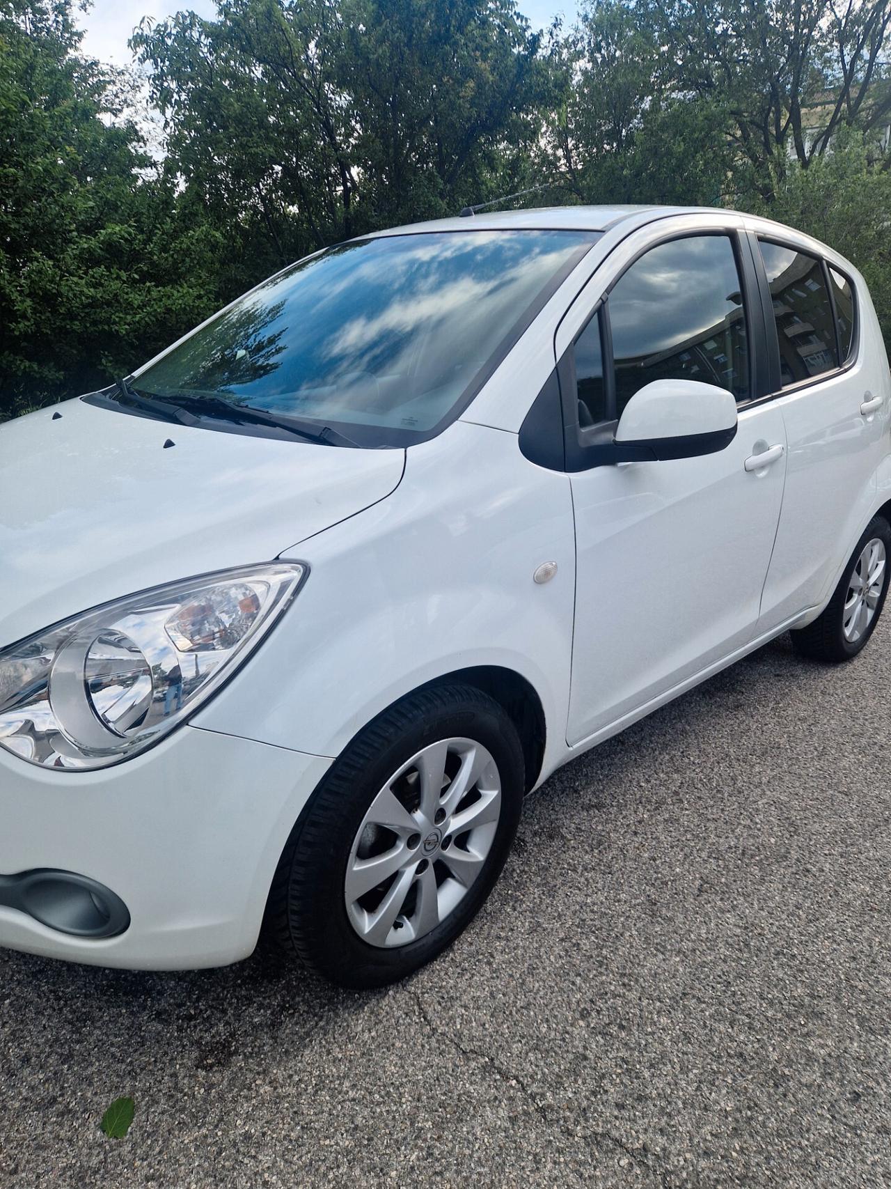 Opel Agila 1.2 benz 94CV - 2015