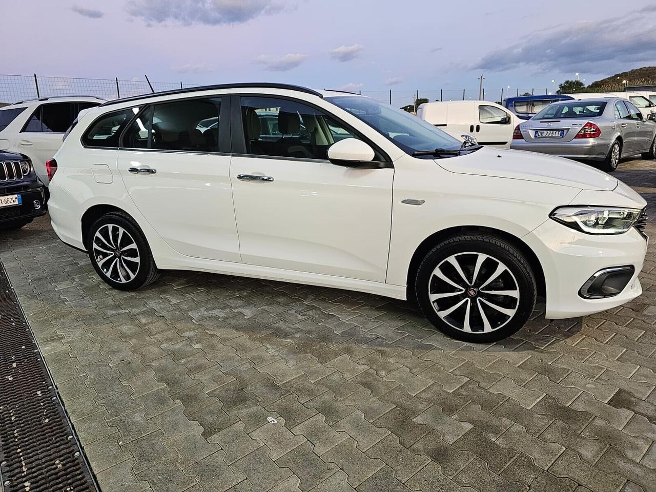 FIAT TIPO 1.6 MJT 120CV LOUNGE SW 01/2020