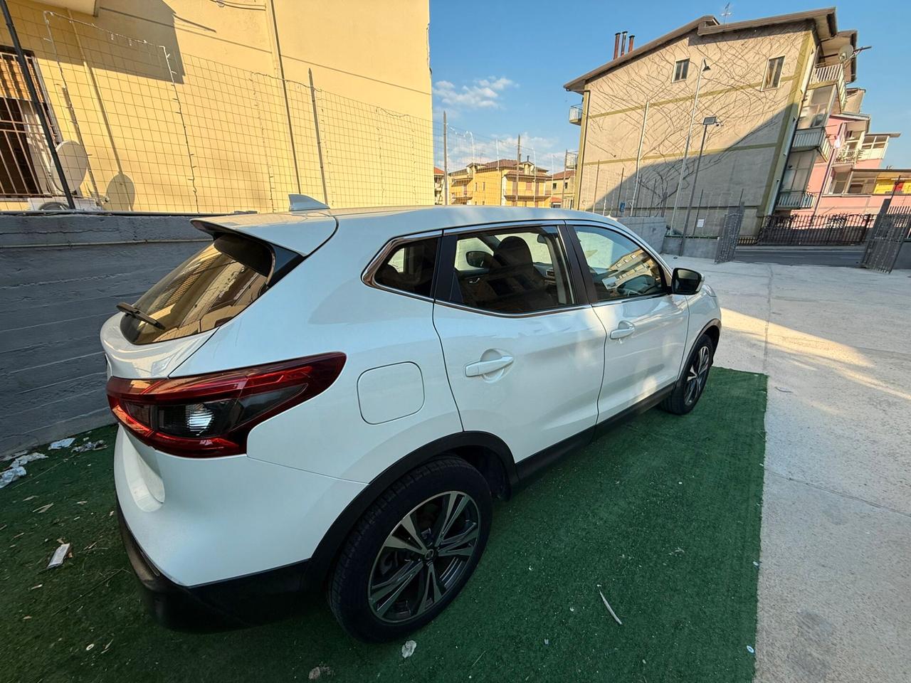 Nissan Qashqai 1.3 DIG-T 140 CV N-Connecta