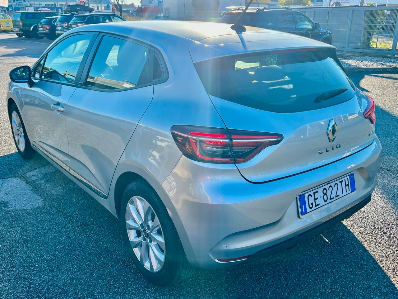 Renault Clio Full Hybrid E-Tech 140 Zen 2021