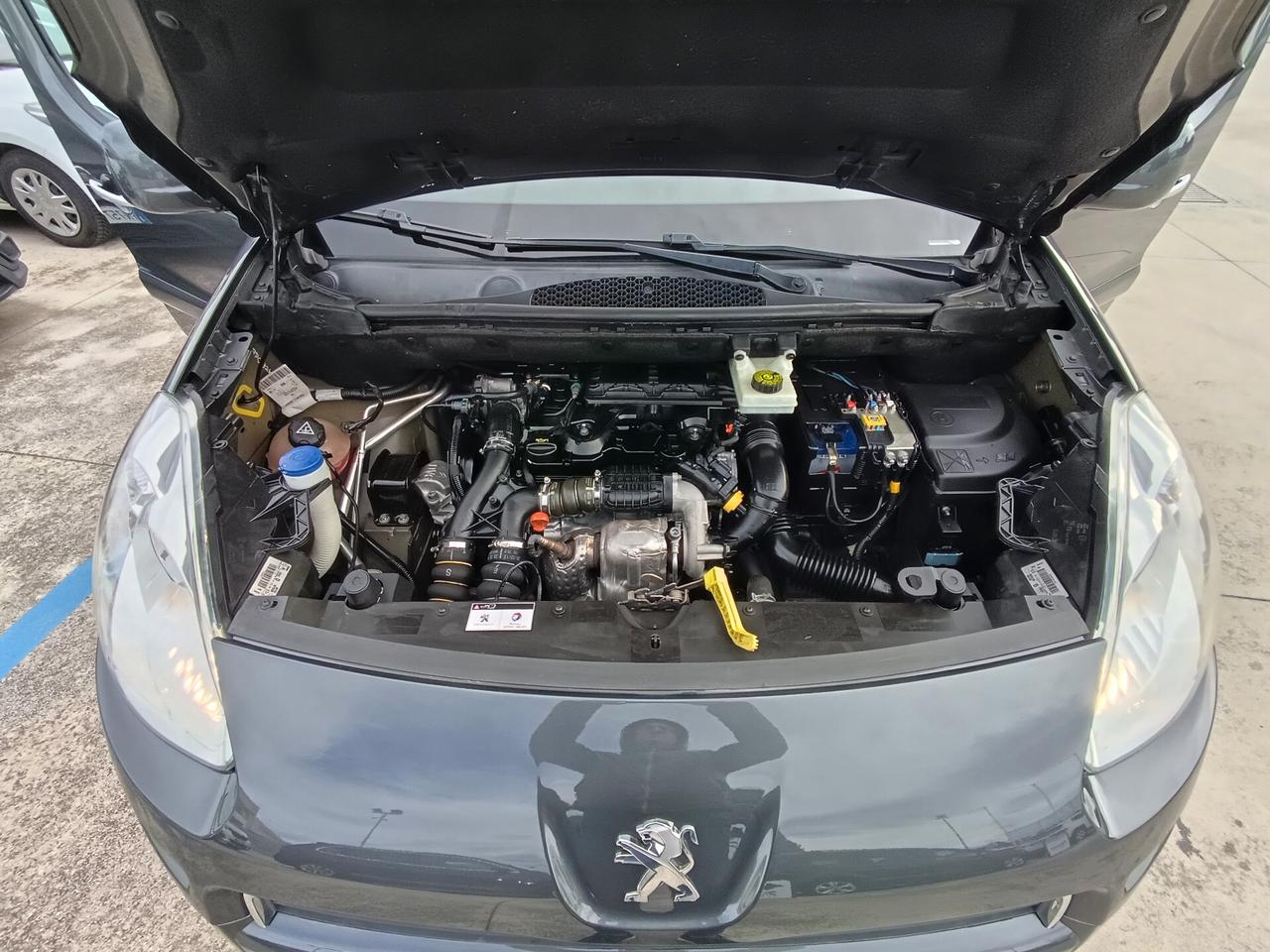 Peugeot Partner Tepee BlueHDi 100 Active