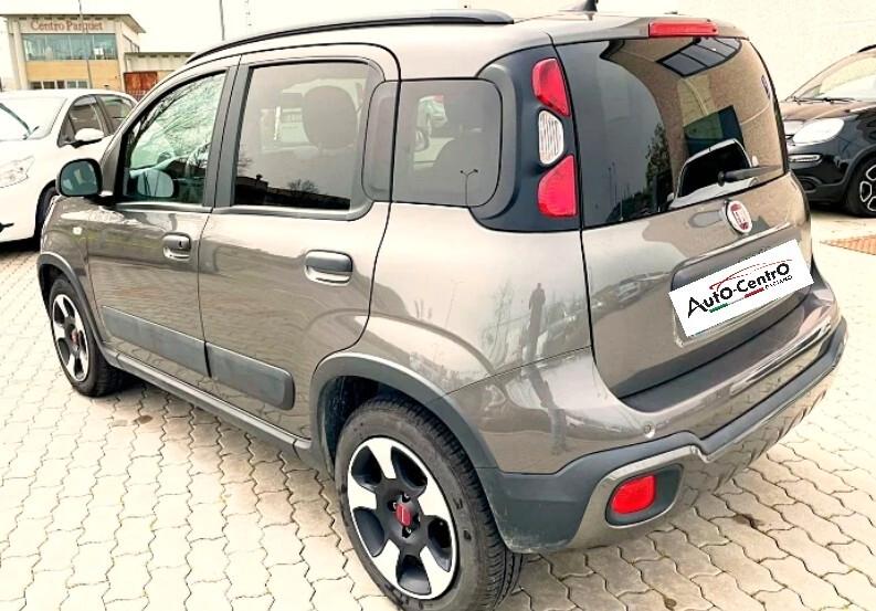 Fiat Panda Cross 1.0 FireFly S&S Hybrid