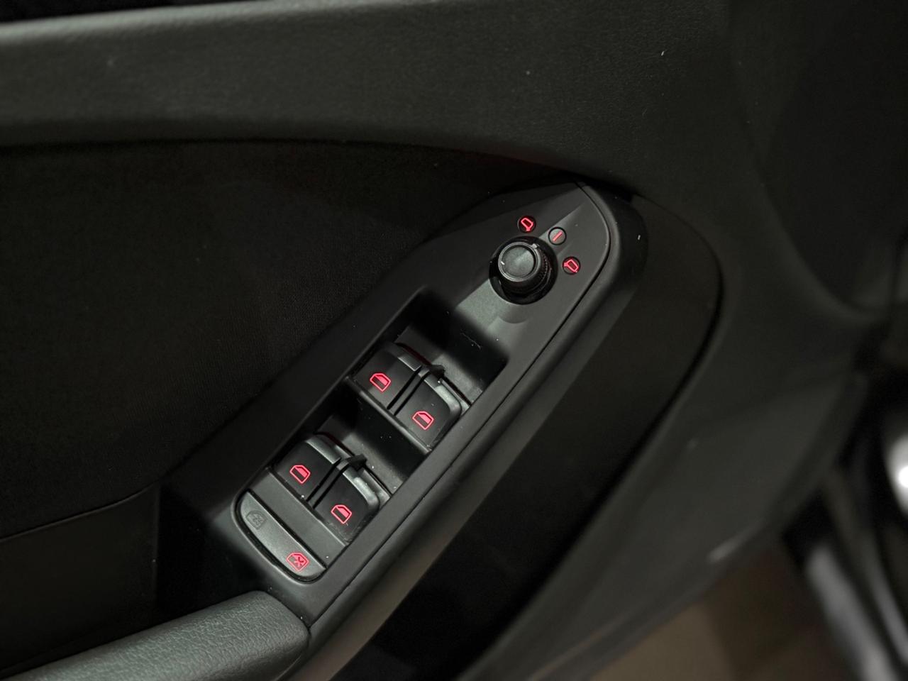 Audi A4 Avant 2.0 TDI 143CV/KW105 Per Neopatentati