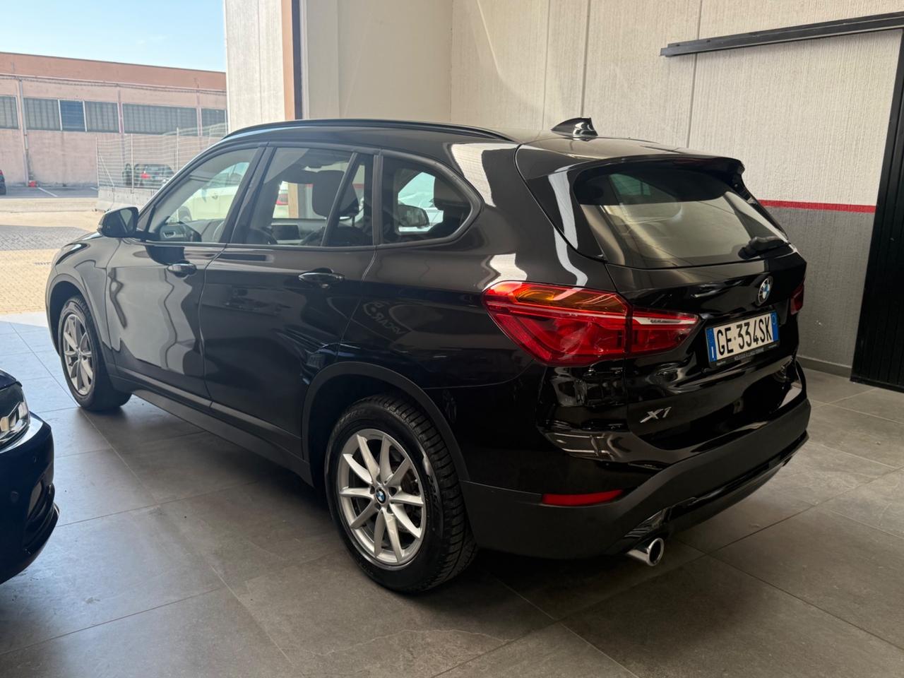 Bmw 118 118i 5p. Business Advantage
