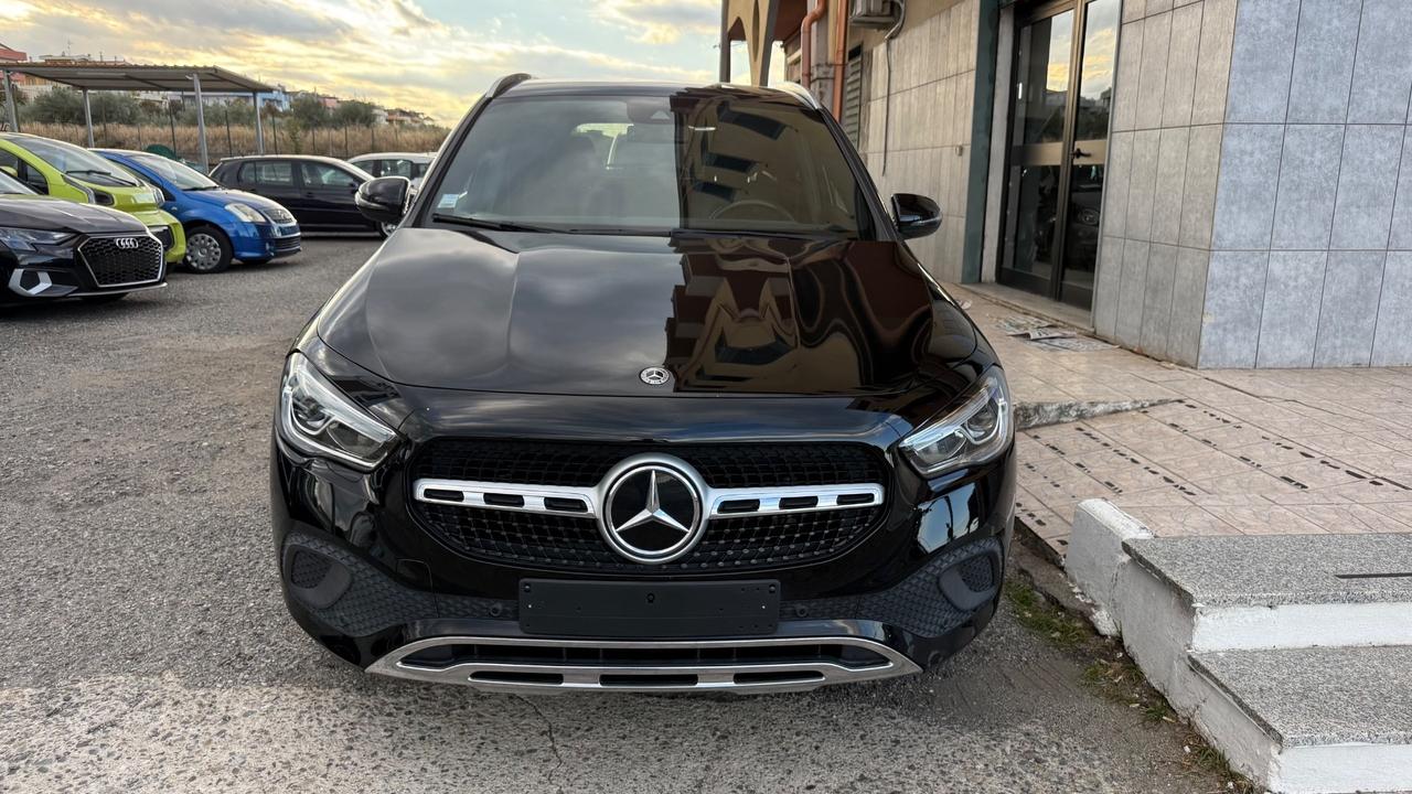Mercedes-benz GLA 200 d Automatic 4Matic Sport Plus