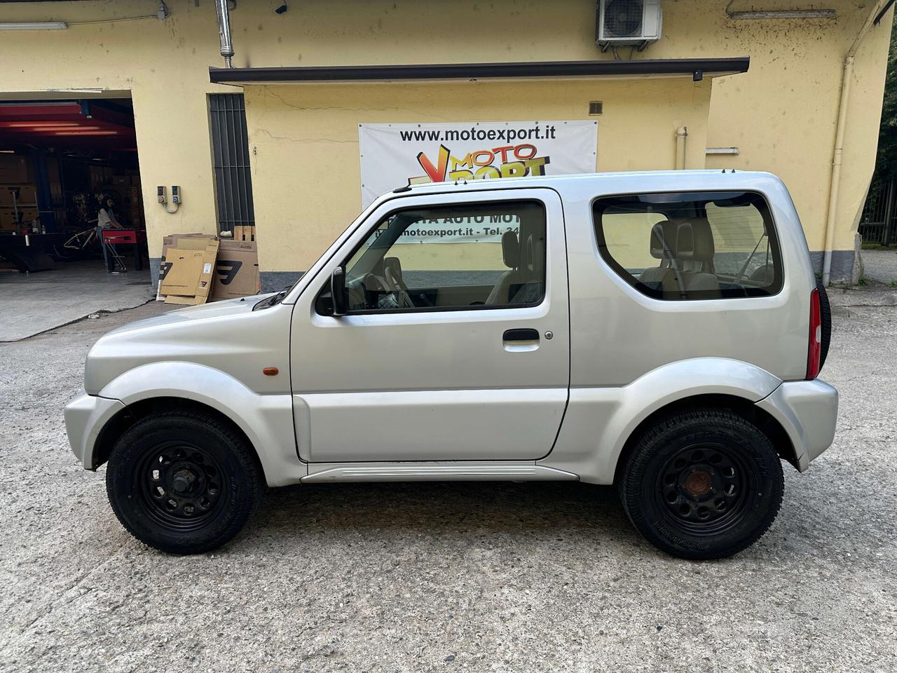 Suzuki Jimny 1.3i 16V cat 4WD JLX