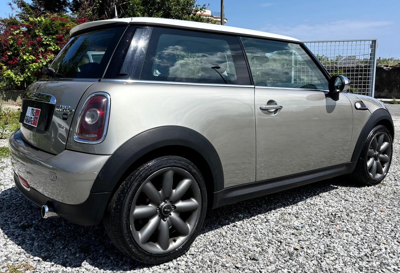 Mini Mini 1.6 16V Cooper D