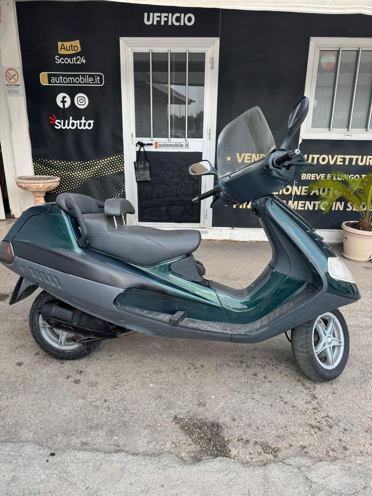 Piaggio Hexagon 125 CC ANNO 1999