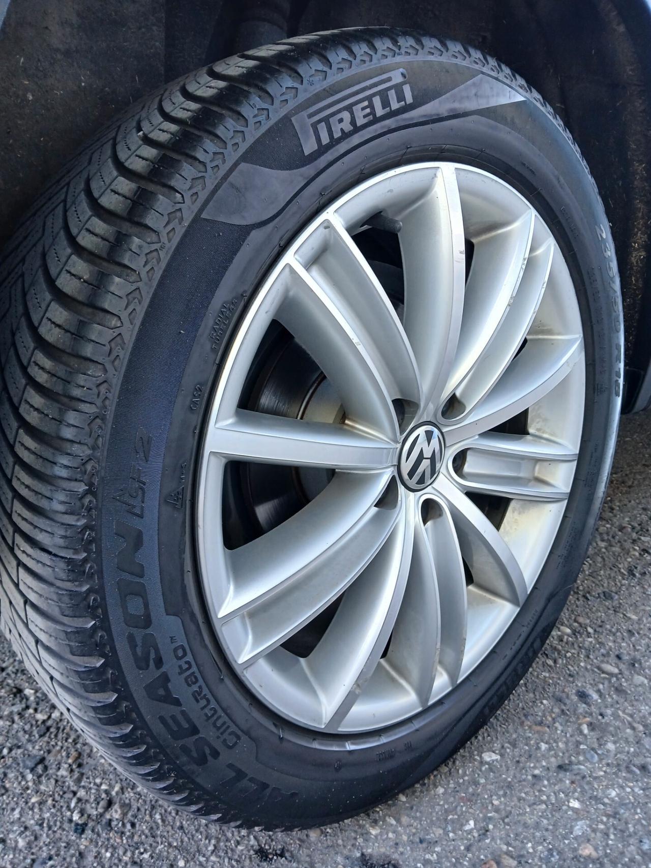 VW TIGUAN 2,0 PARI AL NUOVO POCHI KM CERTIFICATI