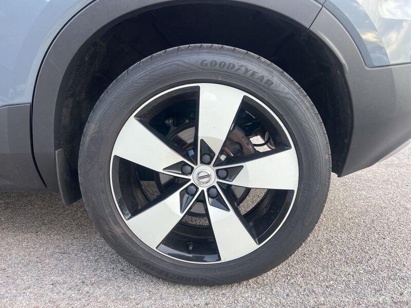 Volvo XC40 XC40 D3 BUSINESS PLUS