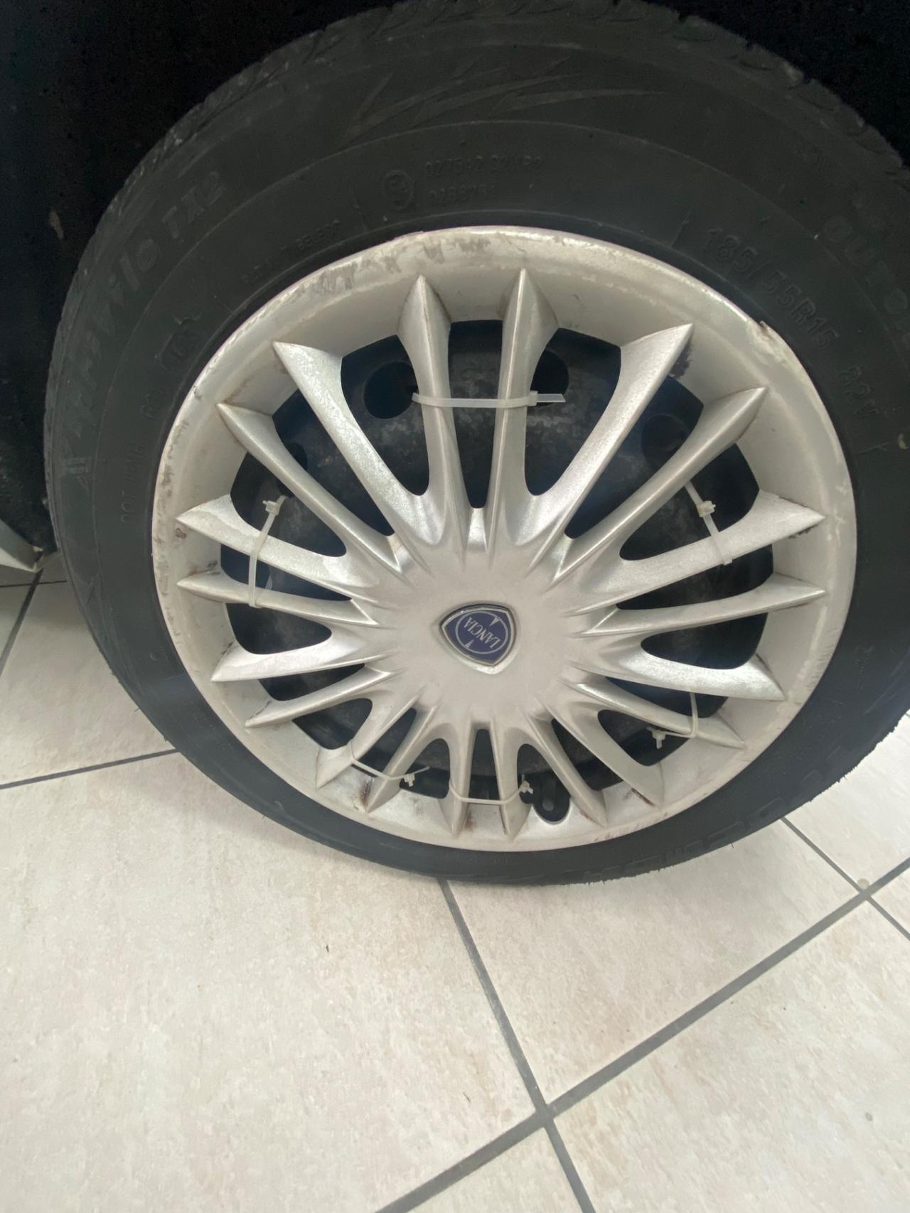 Lancia Ypsilon 1.4 Platinum Ecochic GPL