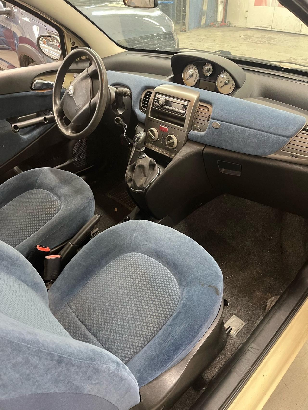 Lancia Ypsilon 1.2