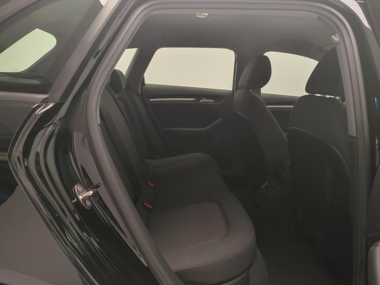 Audi A3 SPB 30 TDI Business