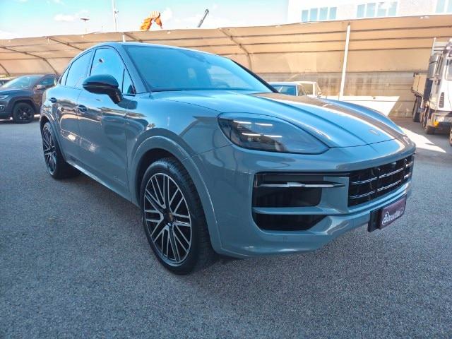 PORSCHE Cayenne Coupé 3.0 V6