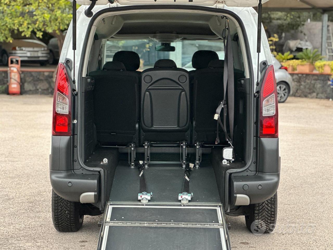 Peugeot Partner 1.6HDi Pianale ribassato Disabili