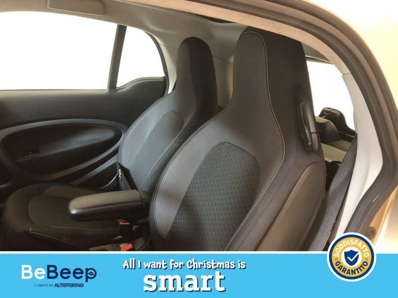 smart fortwo EQ PULSE 22KW