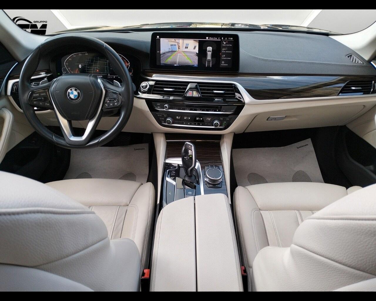 BMW Serie 5(G30/31/F90) 530d 48V Touring Luxury