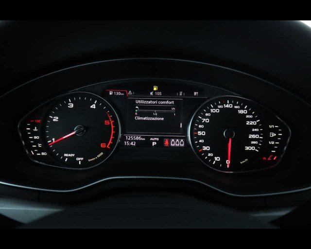 AUDI A4 Avant 30 TDI S tronic Business