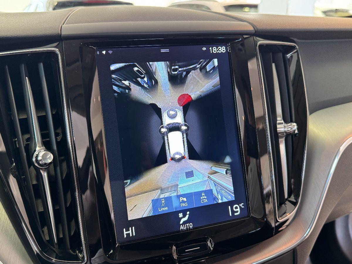 VOLVO XC60 D4 AWD Geartronic Inscription