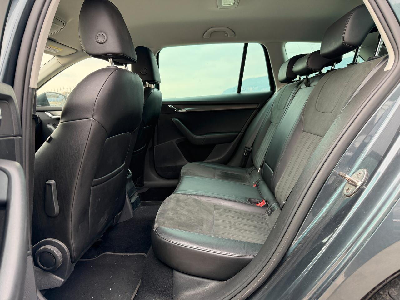 SKODA OCTAVIA SW 2019 1.5 G-TEC 131 CV *AUTOM