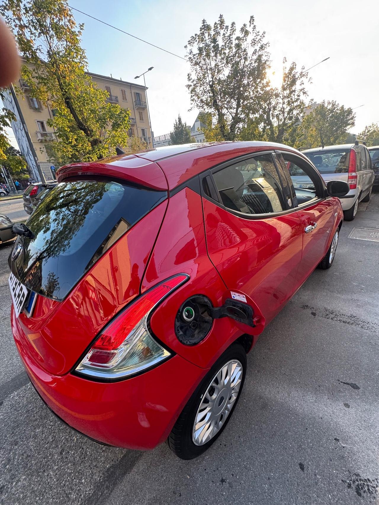 Lancia Ypsilon 1.2 69 CV GPL di casa Ecochic