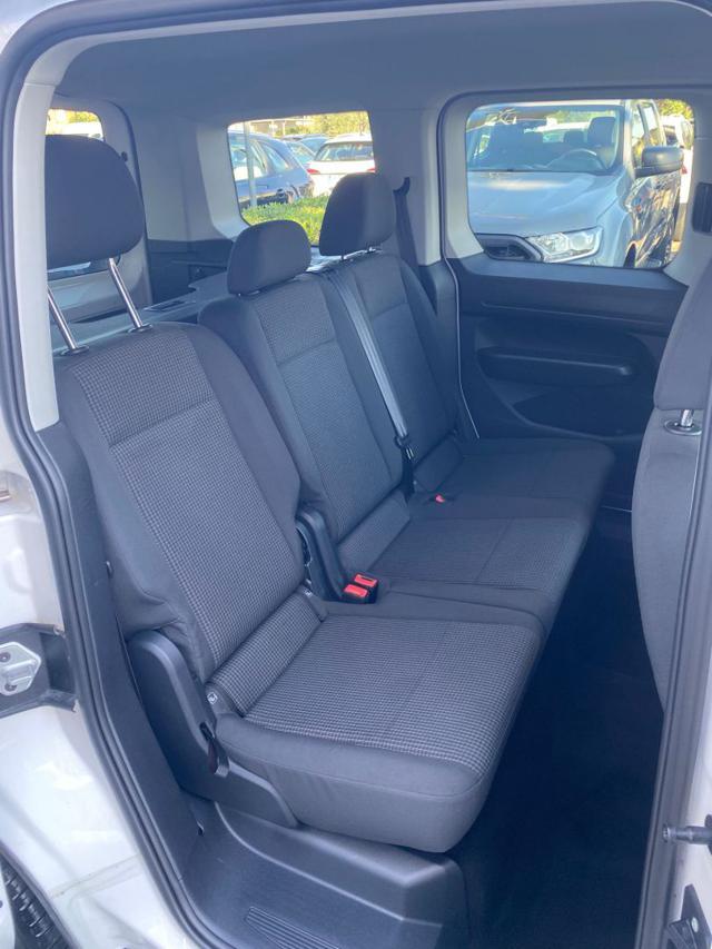 VOLKSWAGEN Caddy DSG Space AUTOCARRO IVA COMPRESA
