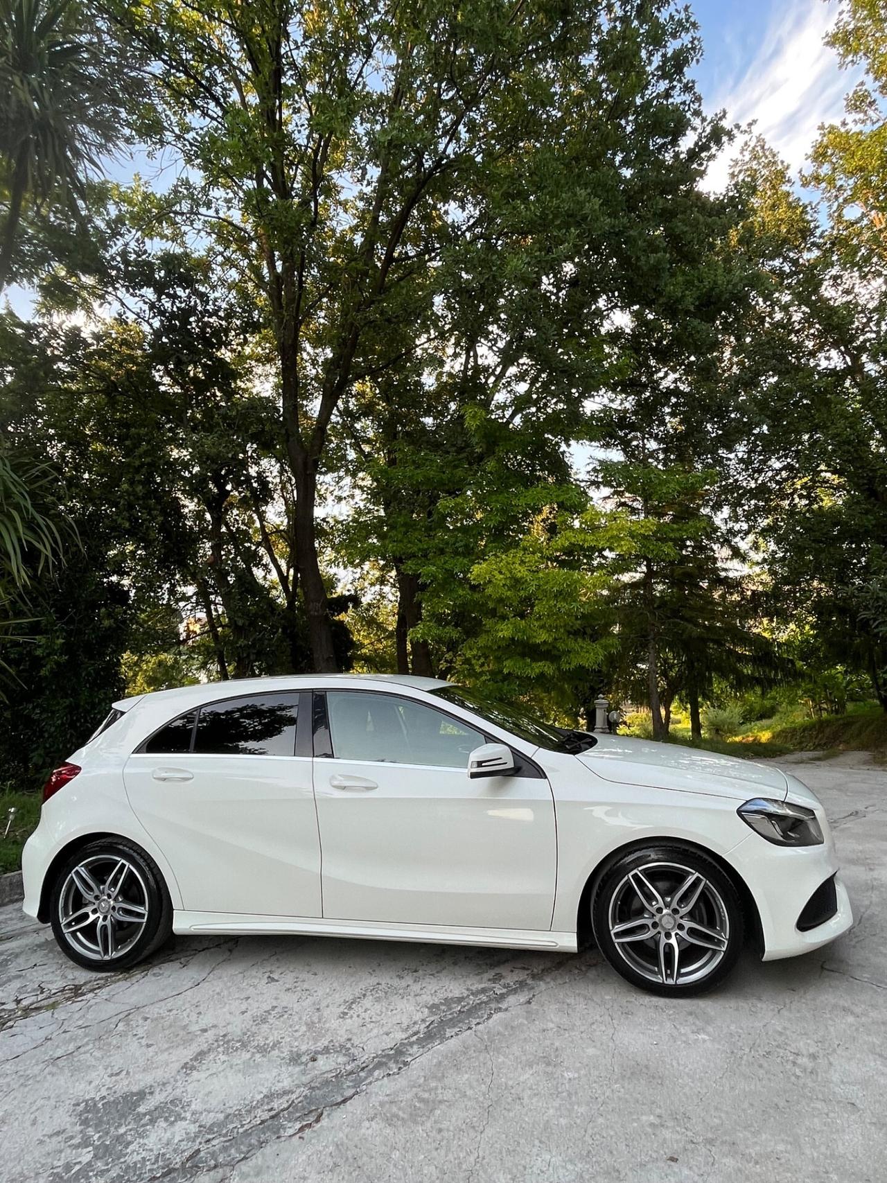 Mercedes-benz A 180 d Automatic Premium