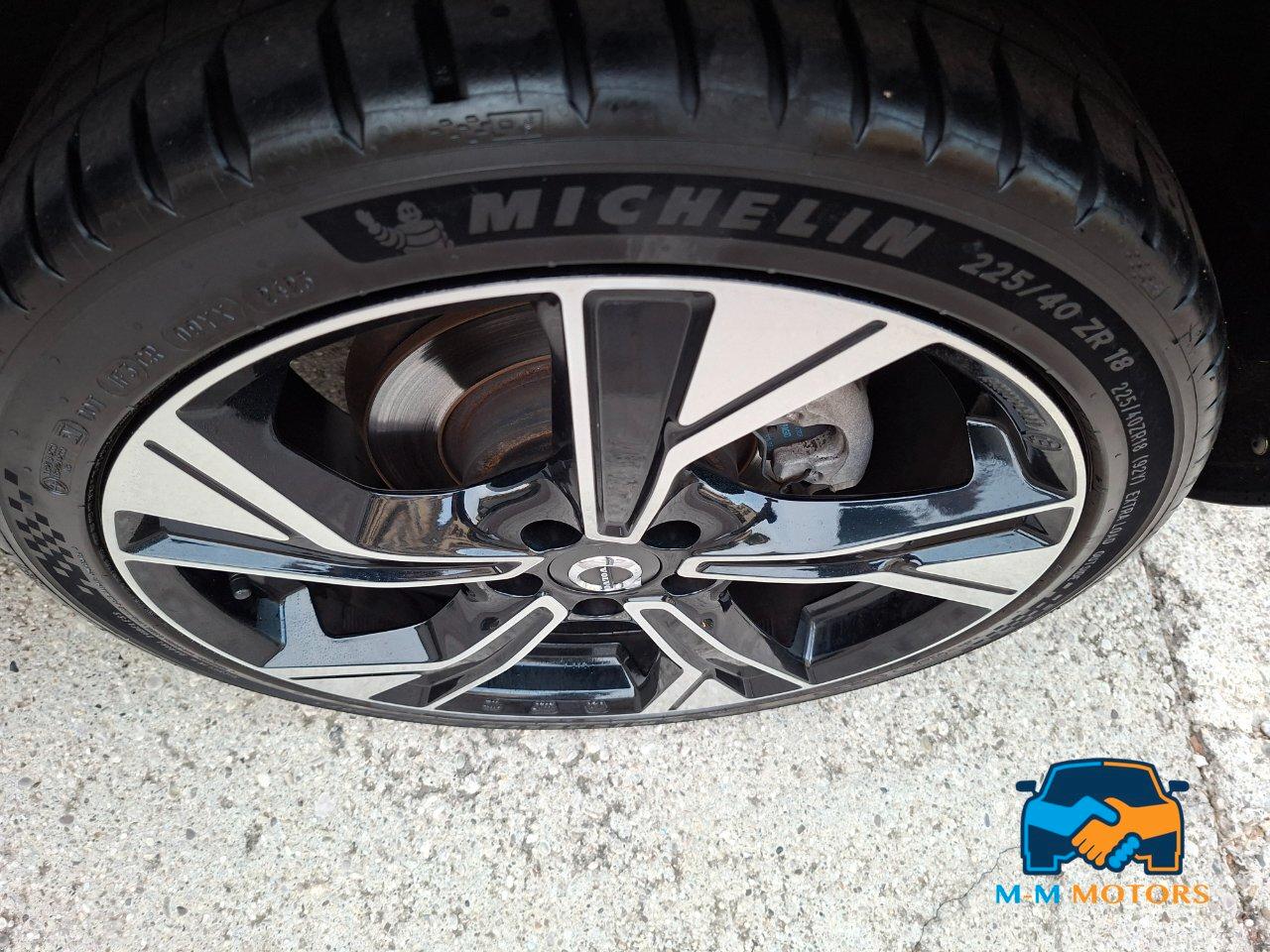 Volvo V40 2.0 d2 R-design Unico Proprietario