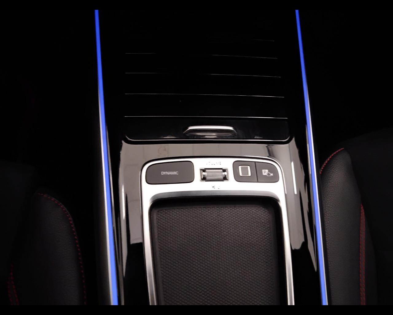 Mercedes-Benz GLA-H247 2023 - GLA 200 d AMG Line Advanced Plus auto