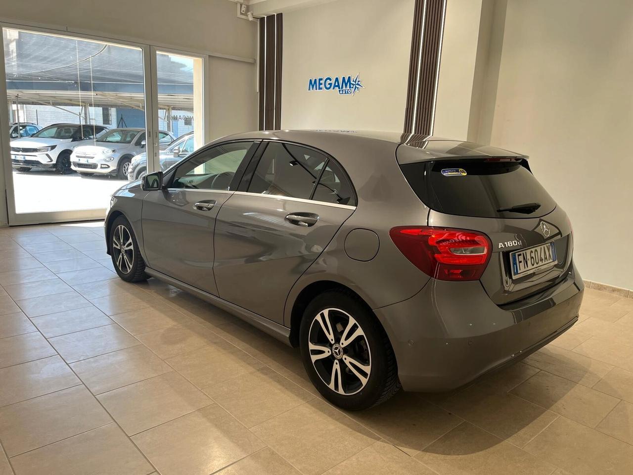 Mercedes-benz A 180 d Business