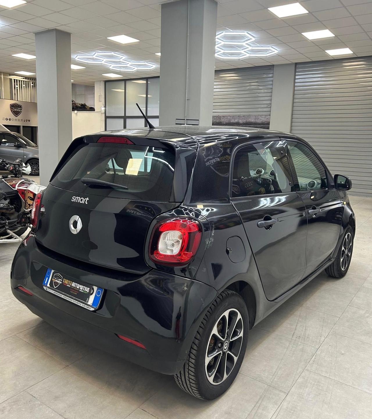 Smart ForFour 70 1.0 Passion