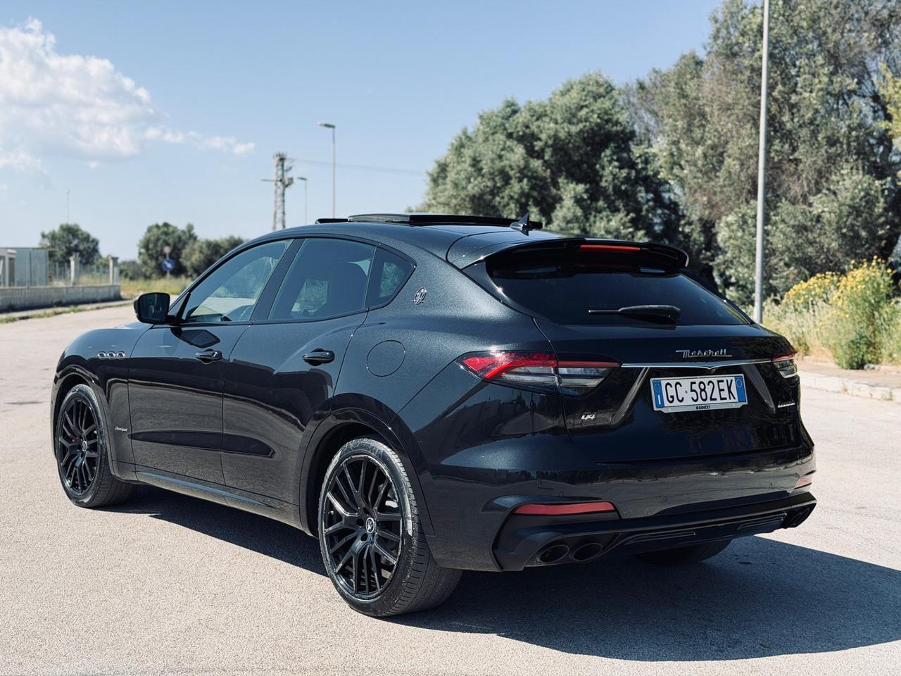 Maserati Levante V6 Diesel 275 CV AWD Gransport