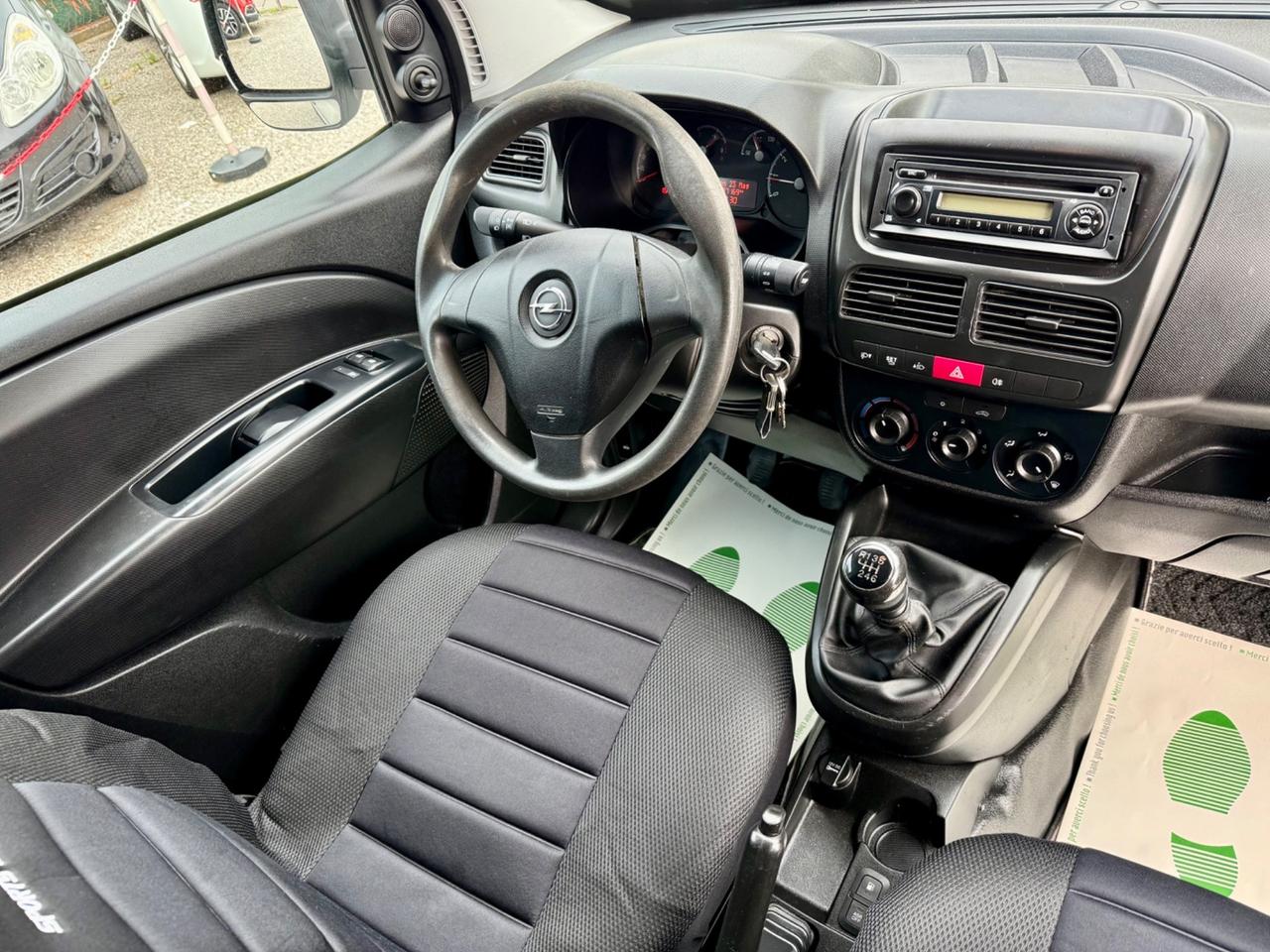 Opel Combo 1.4 Turbo EcoM Van Ok NEOPATENTATI