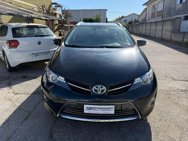 TOYOTA Auris Touring Sports 1.8 Hybrid Active Plus