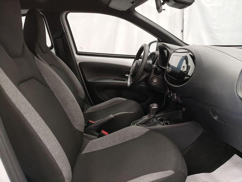 Toyota Aygo X Aygo X 1.0 VVT-i 72 CV 5 porte Active S-CVT