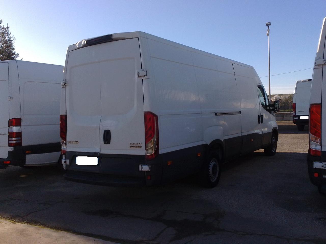 Iveco Daily 35s16 2.3hpt GRANVOLUME - 2017