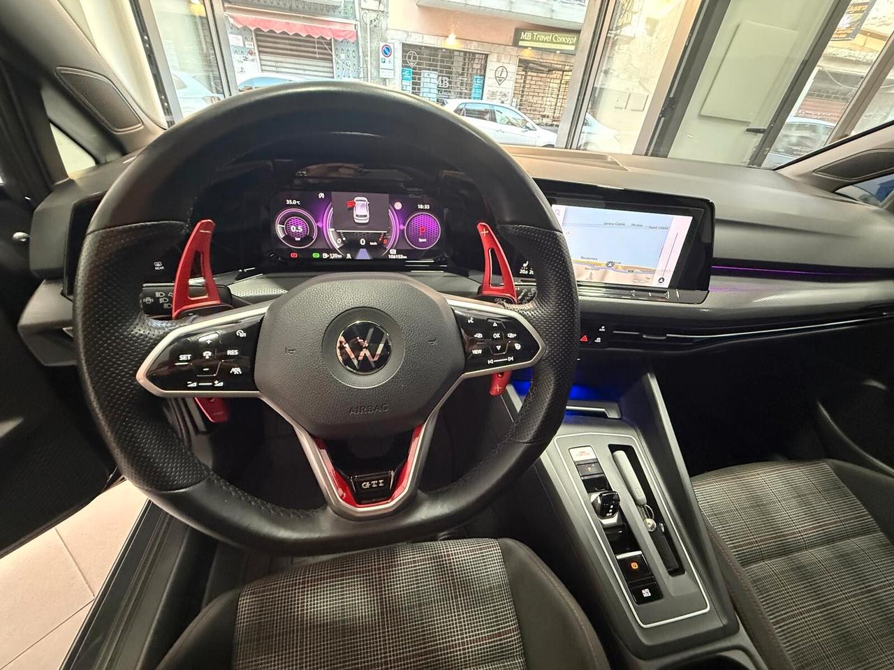 Volkswagen Golf GTI 2.0 TSI DSG