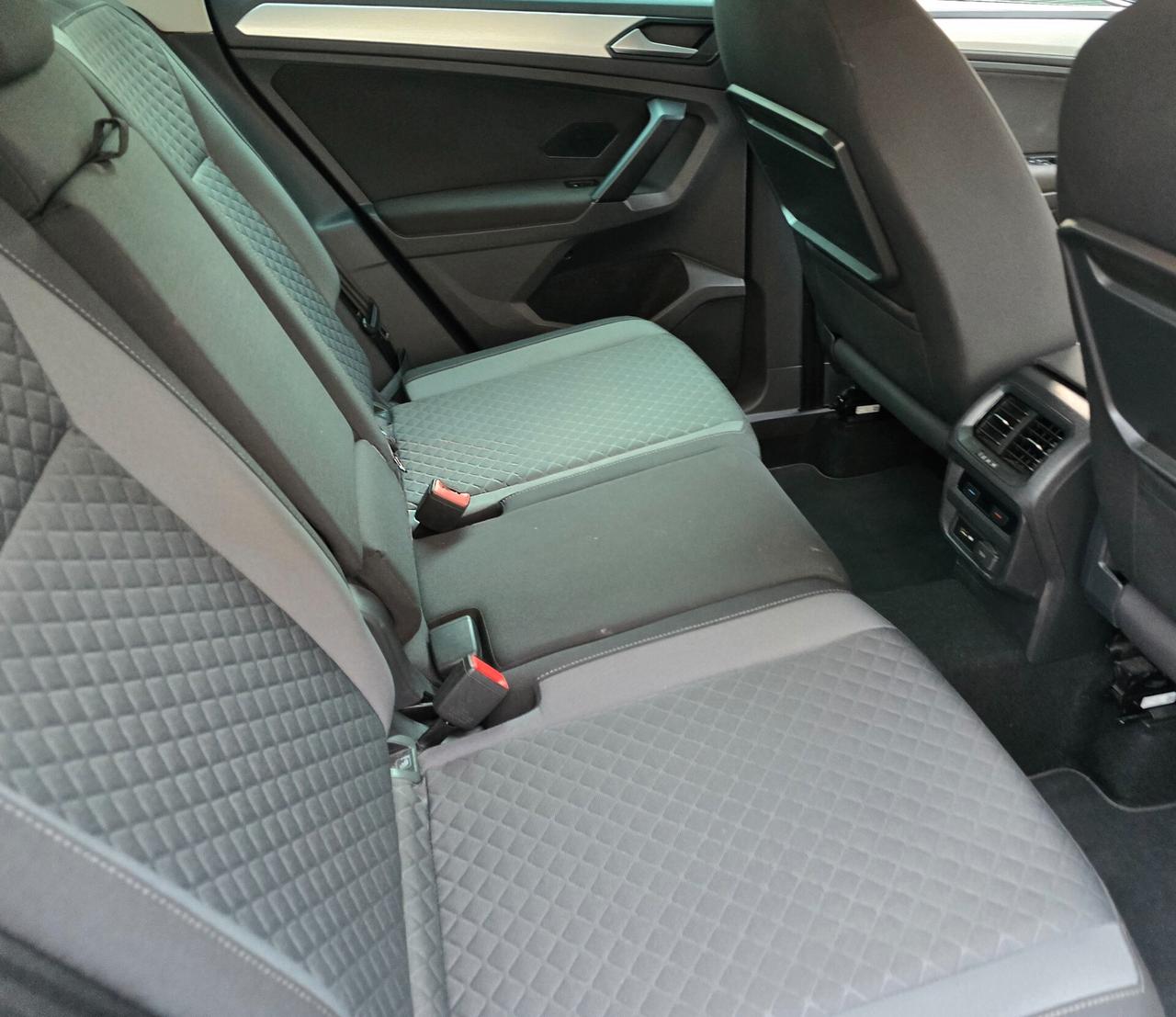 Volkswagen Tiguan 2.0 TDI SCR Business BlueMotion Technology