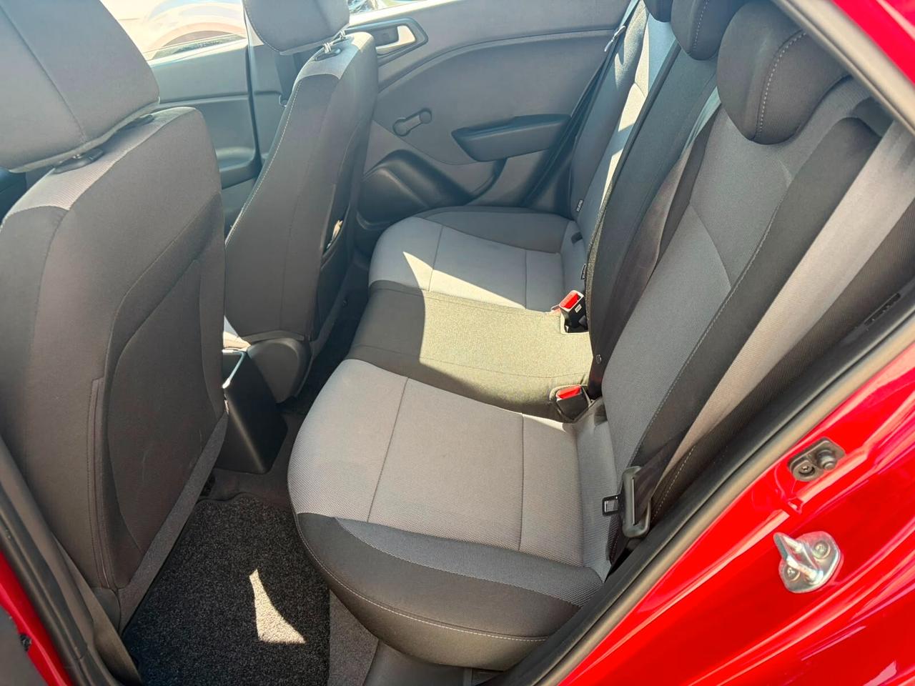 Hyundai i20 1.2 5 porte Connectline*EURO6*NEOPATENTATI