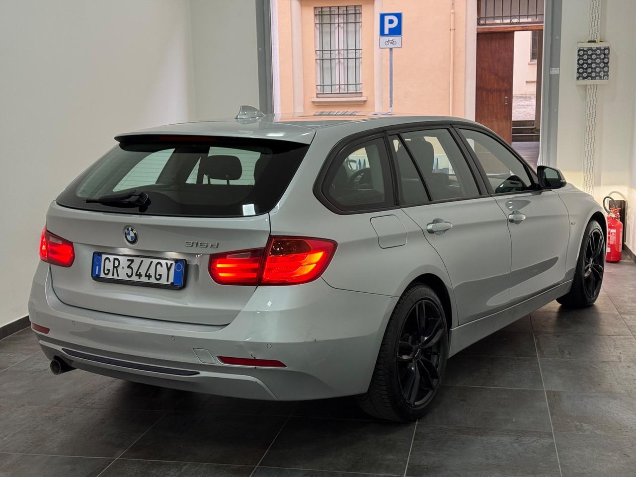 Bmw 316 316d Touring Sport Per Commercianti