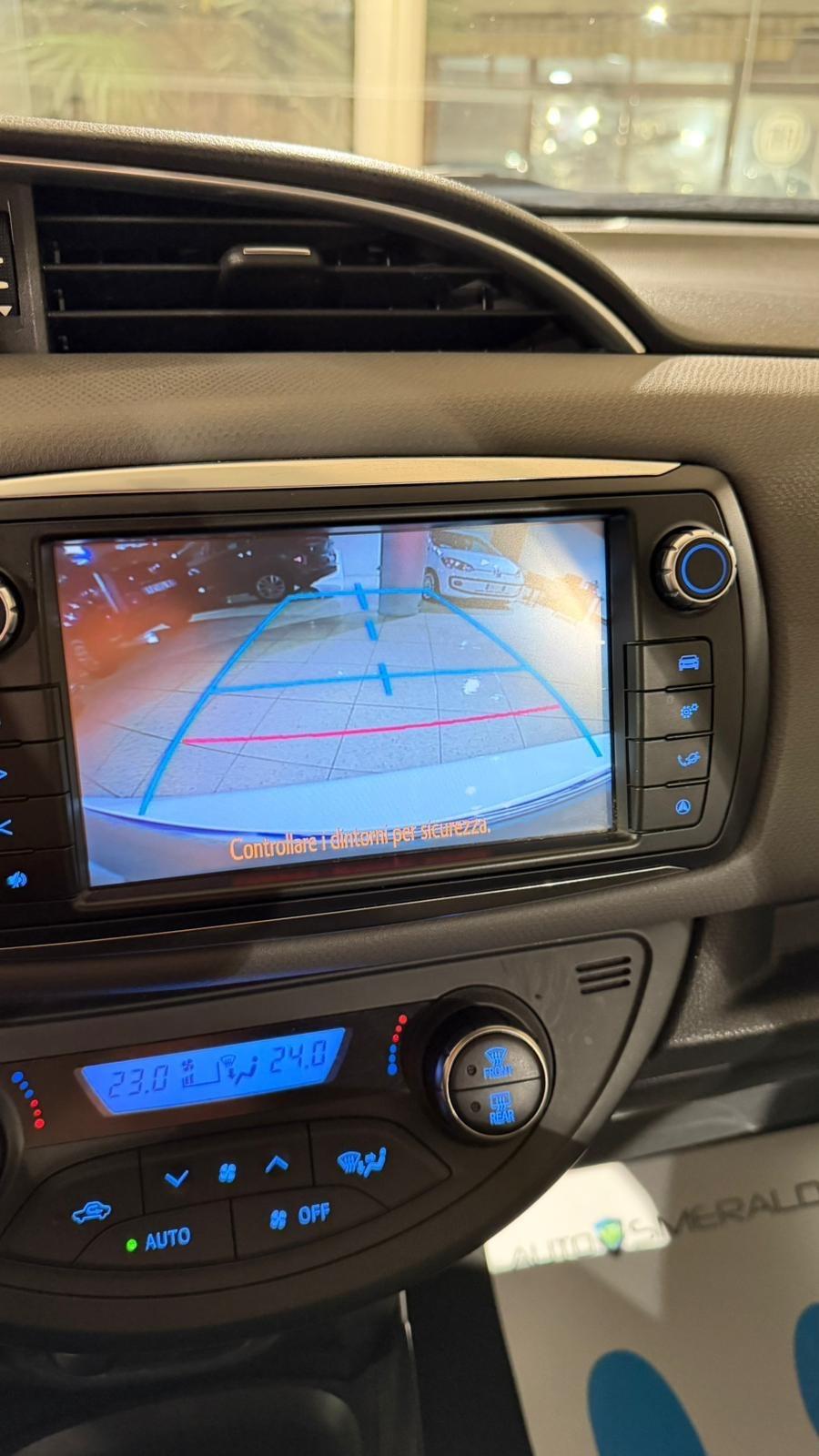 Toyota Yaris 1.5 Hybrid 5 porte Active