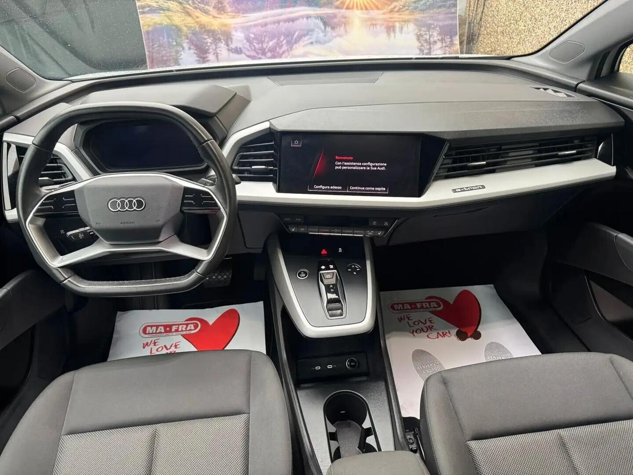 Audi Q4 40 e-tron Business