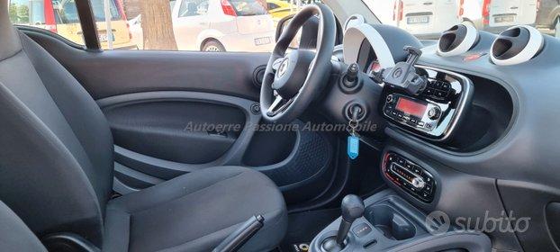 SMART FORTWO EQ Enel-X White