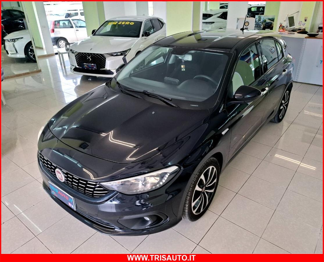 FIAT Tipo 1.4 Lounge 5p (LUCI LED+NAVI)