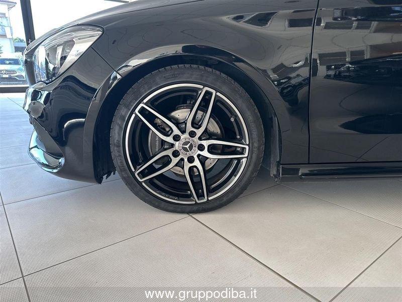 Mercedes-Benz CLA Classe - C117 Diesel 180 d Premium FL